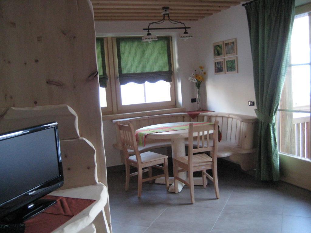 Chalet Nada Livigno Quarto foto